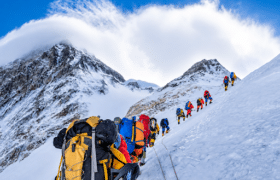 Teamwork speaker, Team leadership, corporate team building by Mark Pattison